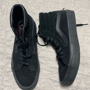 Sk8-Hi Vans